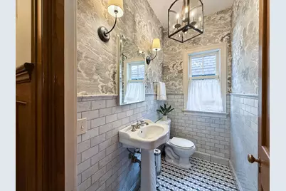 909 8th Street SW, Rochester, MN 55902 - Photo 26