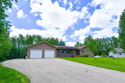 506 E Bakke Avenue, Newfolden, MN 56738 - Photo 1