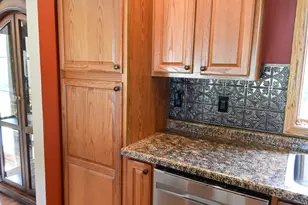 506 E Bakke Ave, Newfolden, MN 56738 - Photo 6