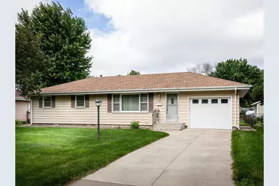 948 Main Street S, Shakopee, MN 55379 - Photo 1