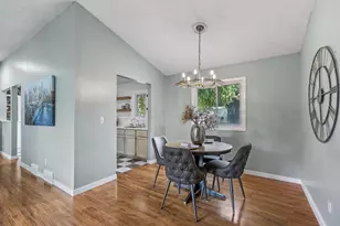 7440 Landau Curv, Bloomington, MN 55438 - Photo 8
