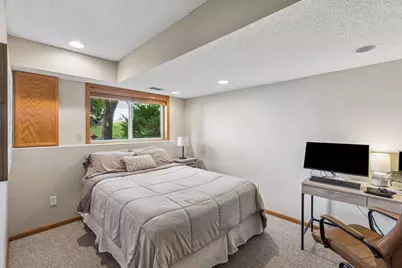 628 Eagle Ridge Road, Woodbury, MN 55125 - Photo 24