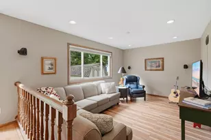 9445 Hillingdon Rd, Woodbury, MN 55125 - Photo 10