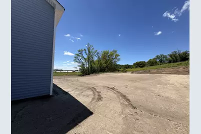 1271 Hadley Hills Drive NE, Rochester, MN 55906 - Photo 2