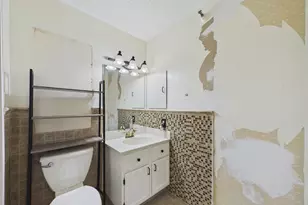 500 County Road B W, Roseville, MN 55113 - Photo 20