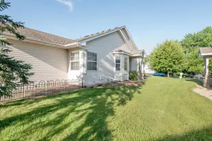 2144 Albemarle Ct N, Roseville, MN 55113 - Photo 30