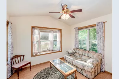 2144 Albemarle Court N, Roseville, MN 55113 - Photo 6