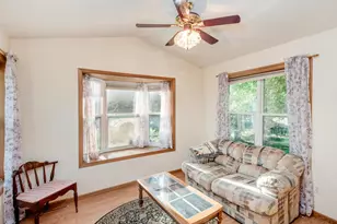 2144 Albemarle Ct N, Roseville, MN 55113 - Photo 6