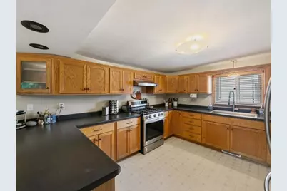 381 Elm Street S, Prescott, WI 54021 - Photo 6