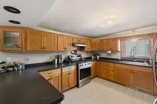 381 Elm St S, Prescott, WI 54021 - Photo 6