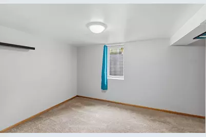 2711 5th Avenue E, North Saint Paul, MN 55109 - Photo 24