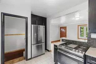 2711 5th Ave E, North Saint Paul, MN 55109 - Photo 10
