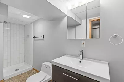 2711 5th Avenue E, North Saint Paul, MN 55109 - Photo 28