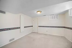 3830 Idaho Ave N, Crystal, MN 55427 - Photo 18