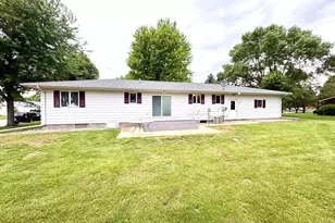 1365 7th St, Dawson, MN 56232 - Photo 14