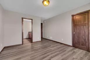 5869 Deer St, Monticello, MN 55362 - Photo 14