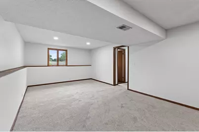 321 Hugo Street NE, Fridley, MN 55432 - Photo 20