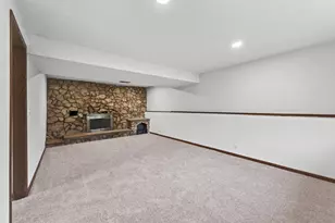 321 Hugo St NE, Fridley, MN 55432 - Photo 18