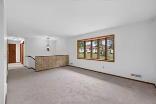 321 Hugo St NE, Fridley, MN 55432 - Photo 10