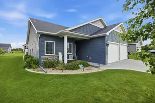 676 16th St S, Sartell, MN 56377 - Photo 1