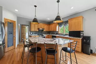 1511 Oakview Ct, Hugo, MN 55038 - Photo 8