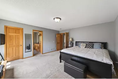 1511 Oakview Court, Hugo, MN 55038 - Photo 12
