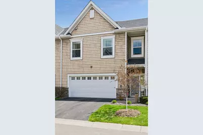 10837 S Shore Drive, Plymouth, MN 55441 - Photo 2