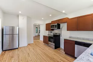 852 Ashland Ave, Saint Paul, MN 55104 - Photo 12
