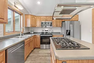 804 Grant Ave, Hudson, WI 54016 - Photo 14