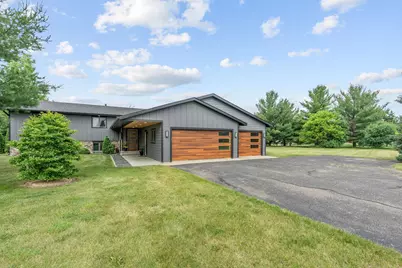804 Grant Avenue, Hudson, WI 54016 - Photo 2