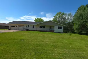 816 1st St, Glenwood City, WI 54013 - Photo 1