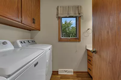 1905 Prairie Hill Road, Saint Cloud, MN 56301 - Photo 18