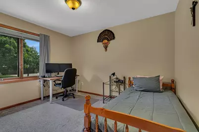 1905 Prairie Hill Road, Saint Cloud, MN 56301 - Photo 16