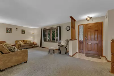 1905 Prairie Hill Road, Saint Cloud, MN 56301 - Photo 10