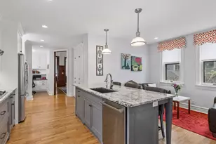 458 Holly Ave, Saint Paul, MN 55102 - Photo 8