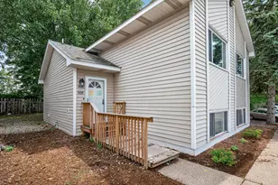 924 9th Ave SE, Minneapolis, MN 55414 - Photo 1