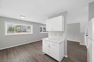 924 9th Ave SE, Minneapolis, MN 55414 - Photo 8