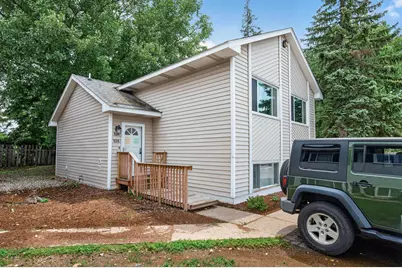 924 9th Avenue SE, Minneapolis, MN 55414 - Photo 2