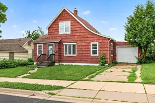 207 1st St SW, New Prague, MN 56071 - Photo 2