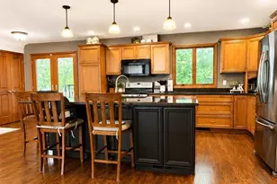 328 Park St, Sherburn, MN 56171 - Photo 12