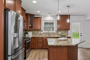 3981 Cedar Grove Ln, Eagan, MN 55122 - Photo 10