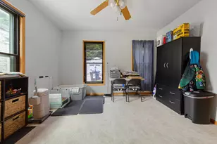 413 Glenwood Ave, Mankato, MN 56001 - Photo 8