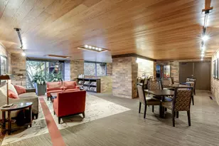 210 W Grant St, Minneapolis, MN 55403 - Photo 18