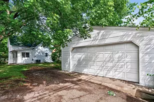 3436 Colfax Ave N, Minneapolis, MN 55412 - Photo 20