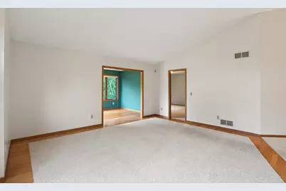 18137 Judicial Way S, Lakeville, MN 55044 - Photo 18