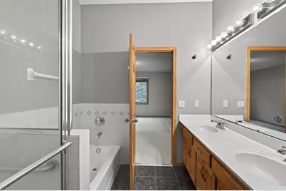 18137 Judicial Way S, Lakeville, MN 55044 - Photo 48