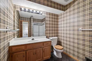 18137 Judicial Way S, Lakeville, MN 55044 - Photo 68