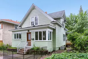 1092 25th Ave SE, Minneapolis, MN 55414 - Photo 2