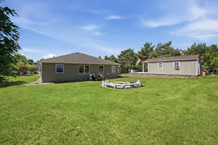 728 Lake Forest Cir, Detroit Lakes, MN 56501 - Photo 4