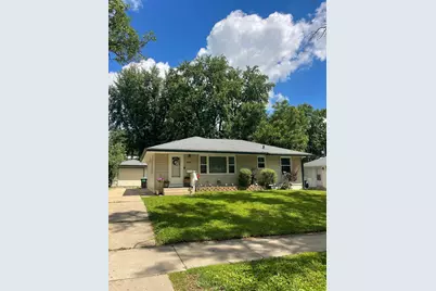 3929 5th Street NW, Rochester, MN 55901 - Photo 2